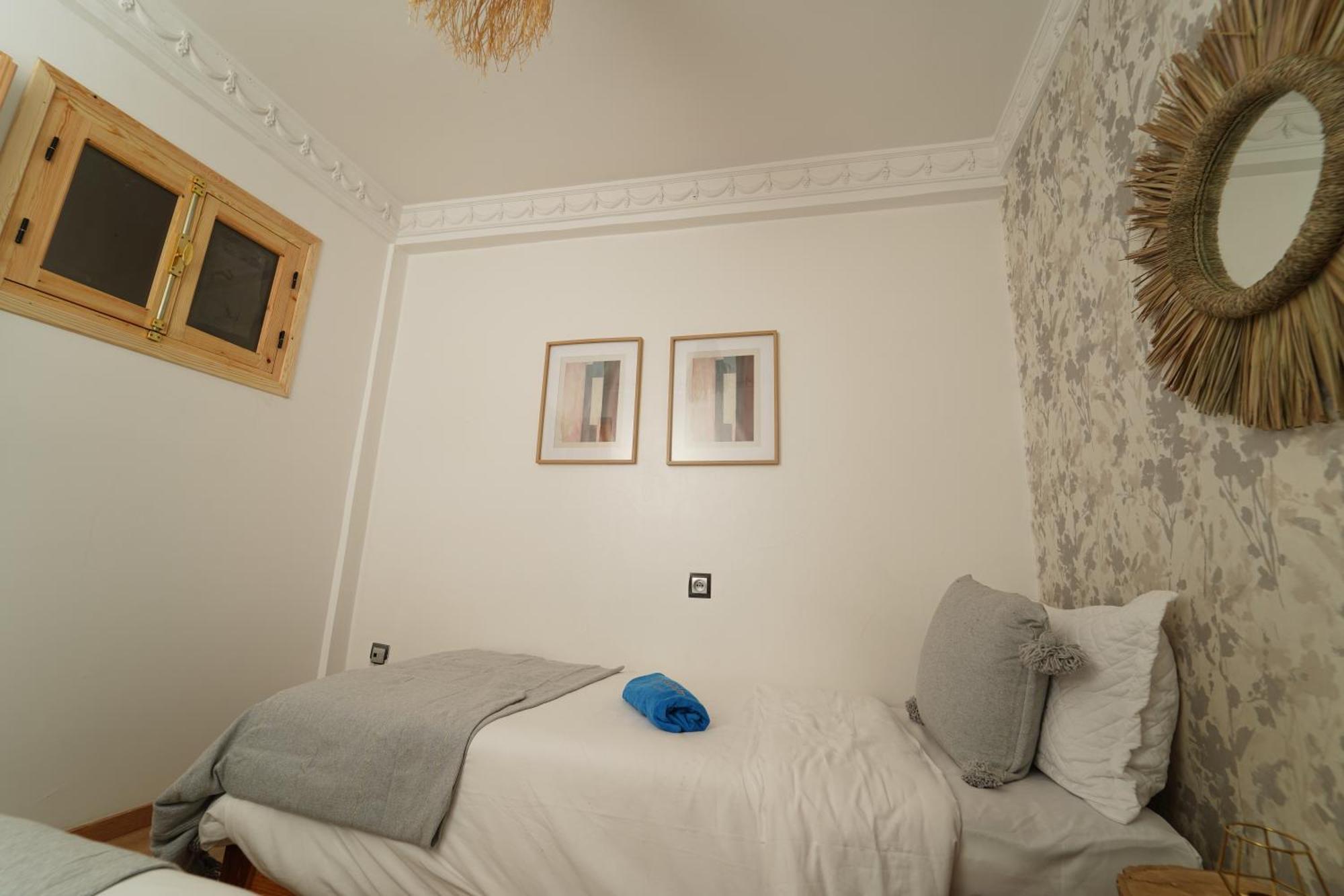 Waves Hunter Surf House Bed and Breakfast Agadir Eksteriør billede