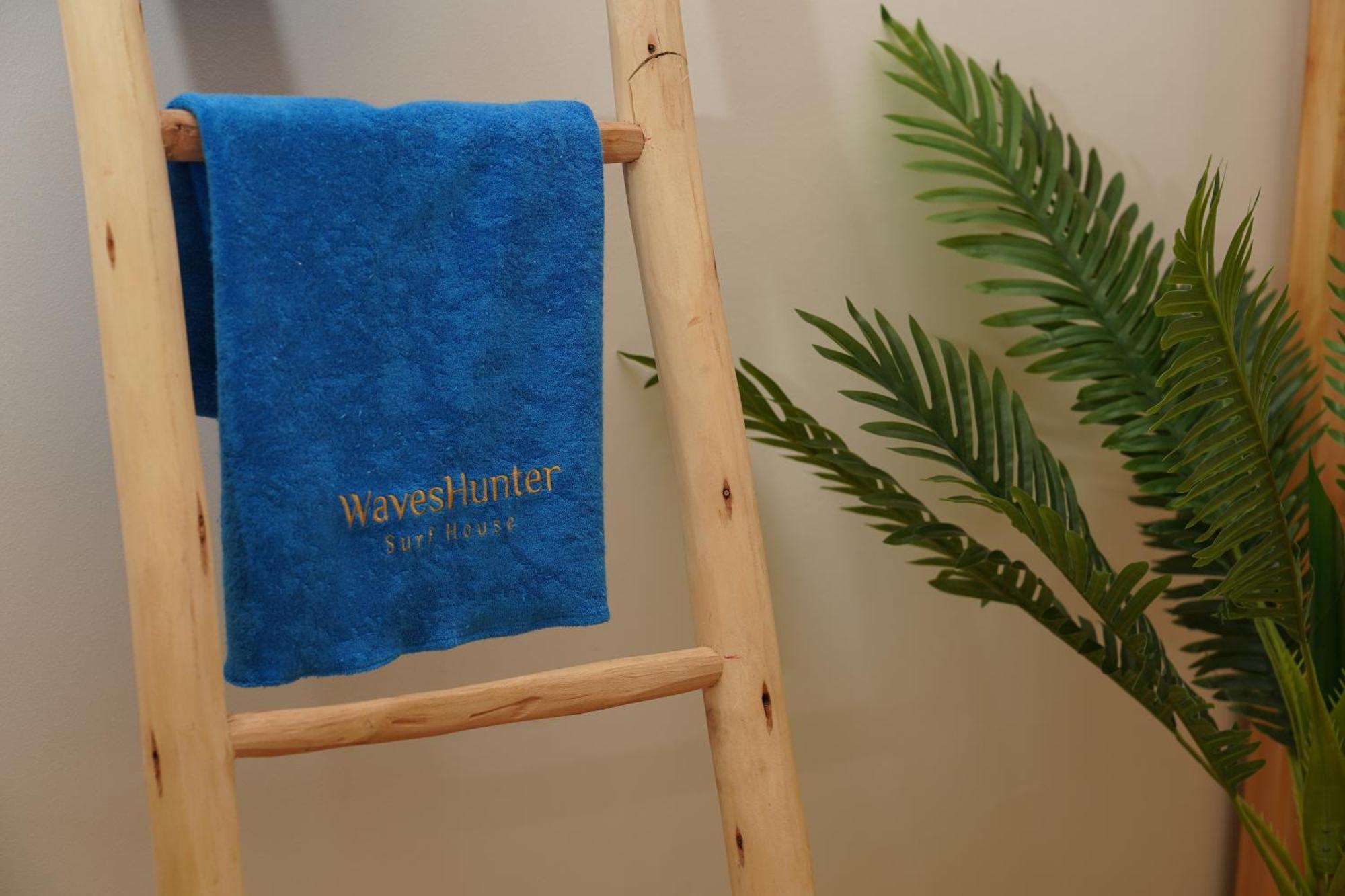 Waves Hunter Surf House Bed and Breakfast Agadir Eksteriør billede